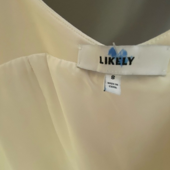 LIKELY Elegant Ivory White Sleeveless Sheath Dress With Cut Out Back Size 8 - Picture 6 of 7